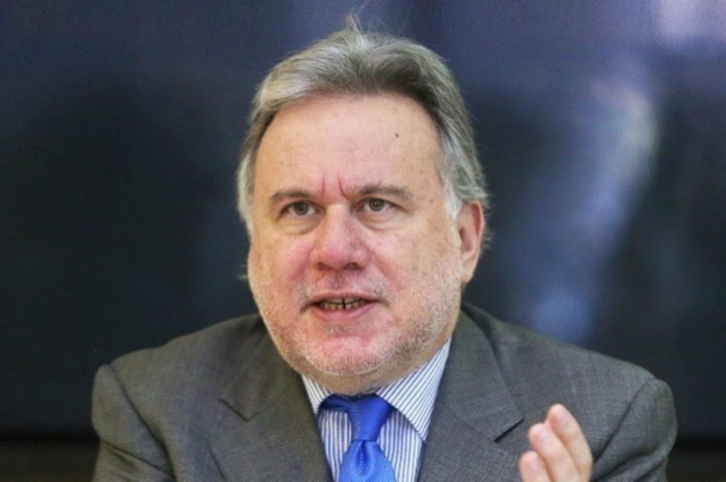 Γ.Κατρούγκαλος: «Η χώρα βρίσκεται σε απομόνωση με ευθύνη της κυβέρνησης»