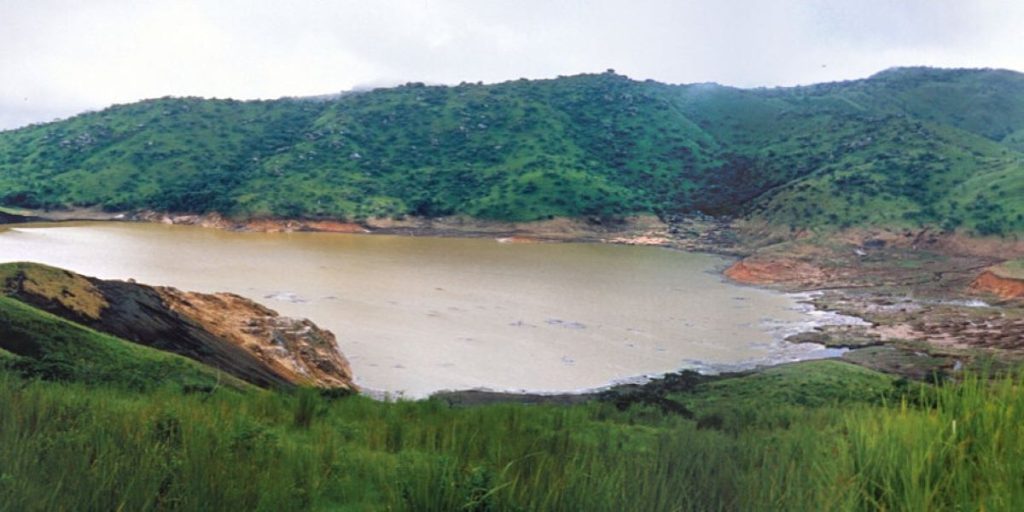 Αυτή είναι η λίμνη που σκότωσε 1700 άτομα μέσα σε ένα βράδυ (φώτο)