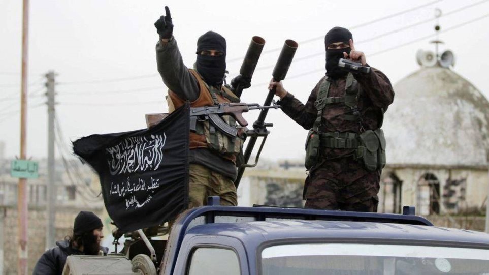 Guardian: «2000 Σύροι ισλαμιστές έχουν φτάσει στη Λιβύη»