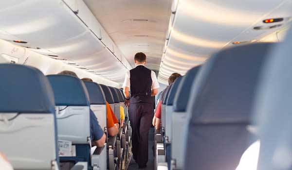 Προσοχή όταν ταξιδεύετε! – Αυτό είναι το πιο βρώμικο μέρος μέσα σε ένα αεροπλάνο!