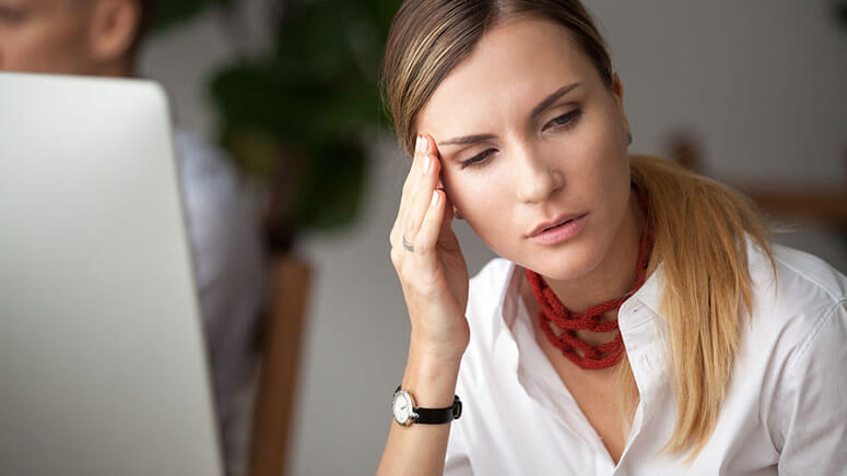 Θυρεοειδής αδένας: Πώς θα καταλάβω ότι αντιμετωπίζω πρόβλημα;