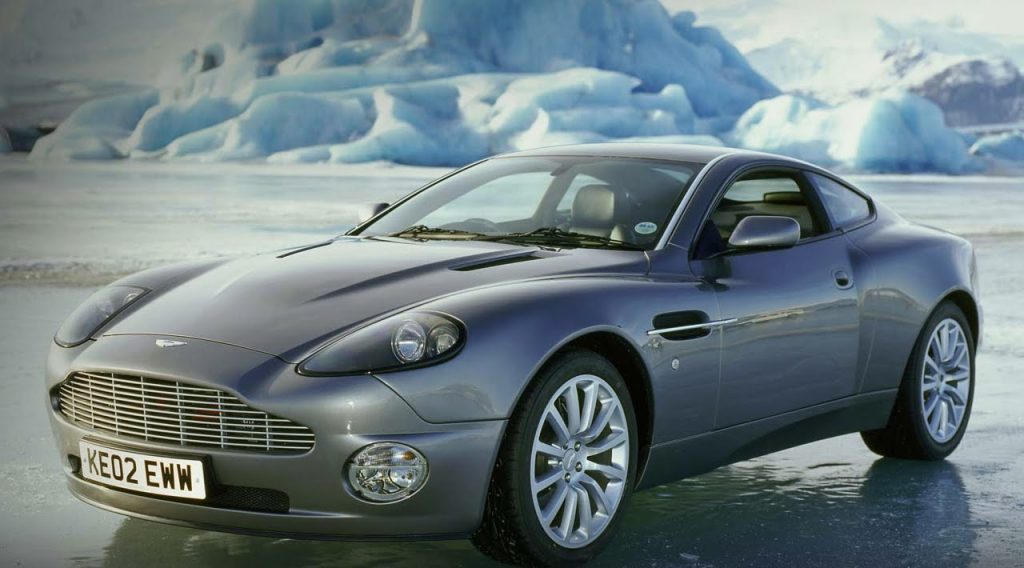 Τα 10 καλύτερα αυτοκίνητα στις ταινίες του James Bond (βίντεο)