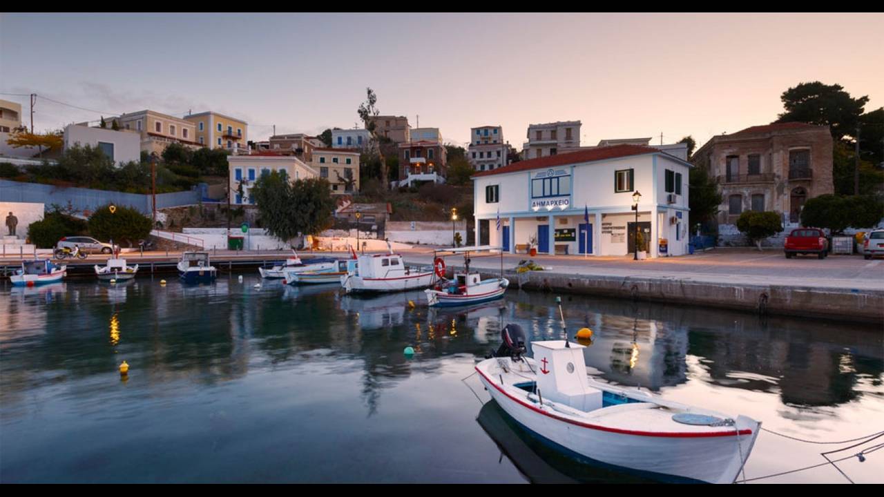 Αυτό είναι το ελληνικό νησί όπου το 30% των κατοίκων είναι πλούσιοι εφοπλιστές – Φημίζεται για την ναυτική του παράδοση
