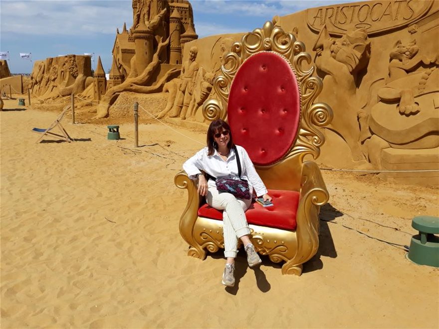 Αικατερίνη Σακελλαροπούλου: Το προφίλ της προτεινόμενης Πρόεδρου της Δημοκρατίας στο facebook