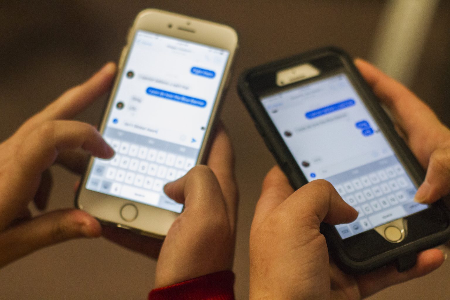 Ιταλικό δικαστήριο: Η εκτεταμένη χρήση κινητού μπορεί να προκαλέσει όγκους στον εγκέφαλο