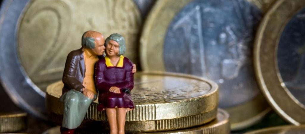 Συντάξεις Φεβρουαρίου: Νωρίτερα η καταβολή τους – Δείτε τις ημερομηνίες