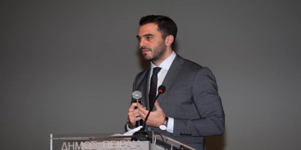 ΚΙΝΑΛ: «Καλή η επίσκεψη Χαφτάρ αλλά η θέση της χώρας έπρεπε να είναι στο Βερολίνο»