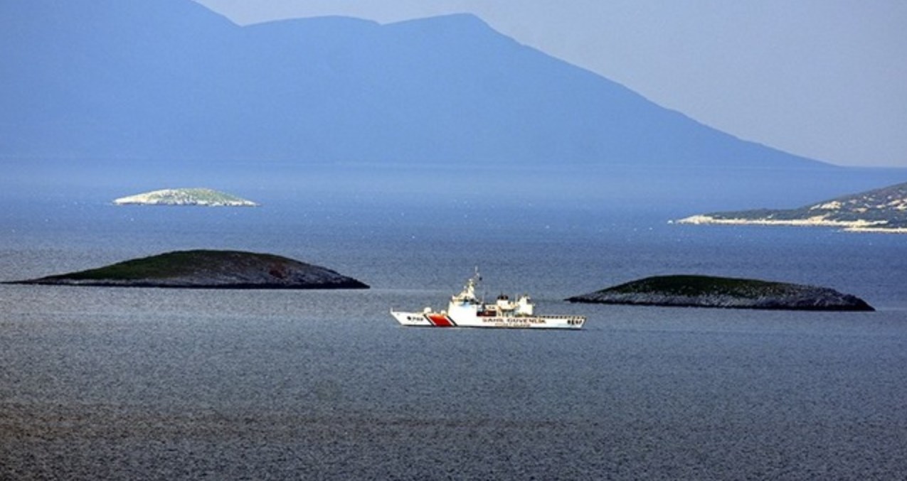 Έλληνες ψαράδες: «Δεν μπορούμε να πλησιάσουμε στα Ίμια – Κινδυνεύουμε από τους Τούρκους»