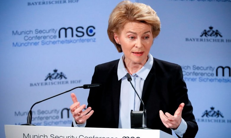 Κρίσιμο ραντεβού Τραμπ-Ούρσουλας φον ντερ Λάιεν στο Νταβός