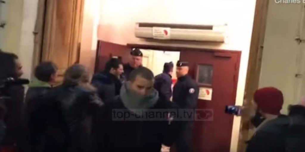 Επίθεση διαδηλωτών σε Μακρόν: Νέα ντοκουμέντα στο φως της δημοσιότητας (βίντεο)