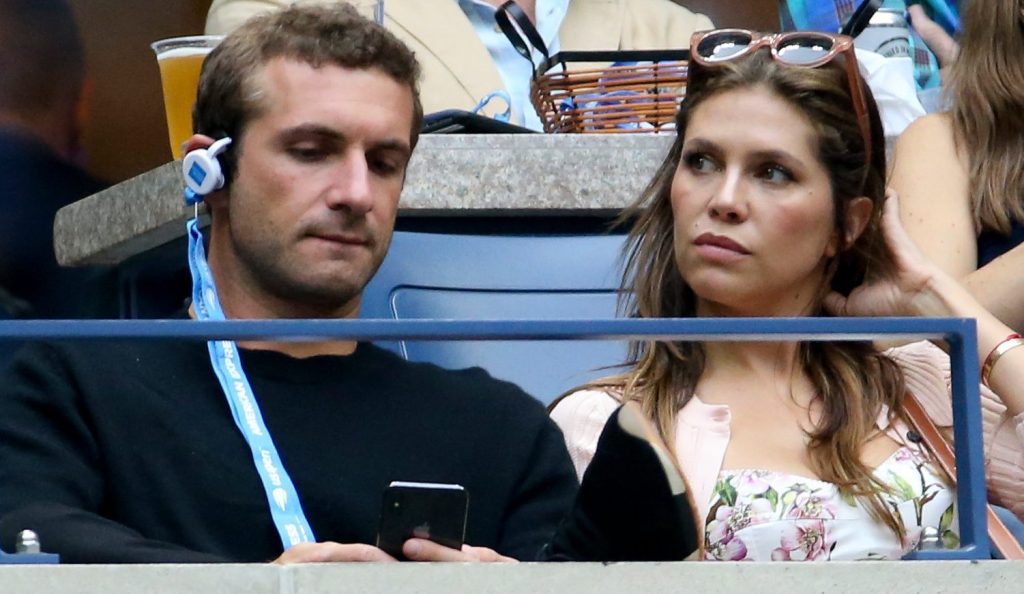 Παντρεύτηκαν στις Ελβετικές Άλπεις Ντάσα Ζούκοβα & Σταύρος Νιάρχος – Καλεσμένη η Ιβάνκα Τραμπ (φώτο)