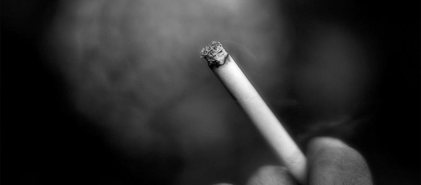 Βρετανία: Δείτε με ποιον τρόπο εταιρεία «επιβράβευσε» τους εργαζόμενους που δεν καπνίζουν