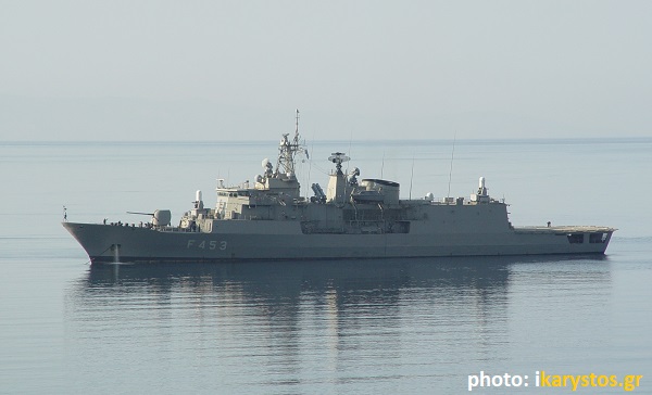 Φρεγάτα F453 «Σπέτσαι»: Το πλοίο του ΠΝ που ο θυρεός του «πατάει» την τουρκική ημισέληνο!