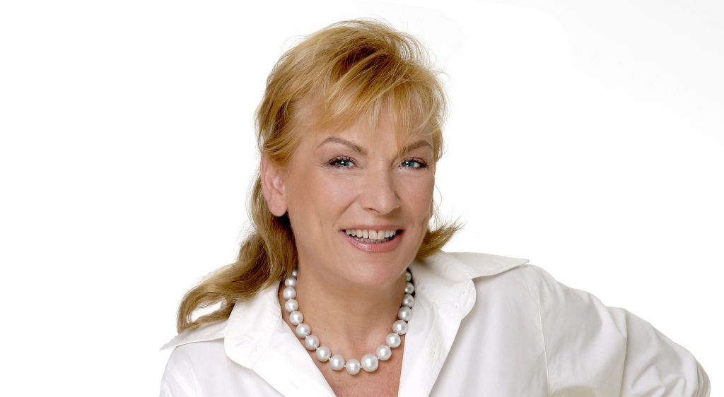 Αποκαλυπτική η Φωτεινή Πιπιλή: «Έχω κάνει σχέσεις με μικρότερους άνδρες»