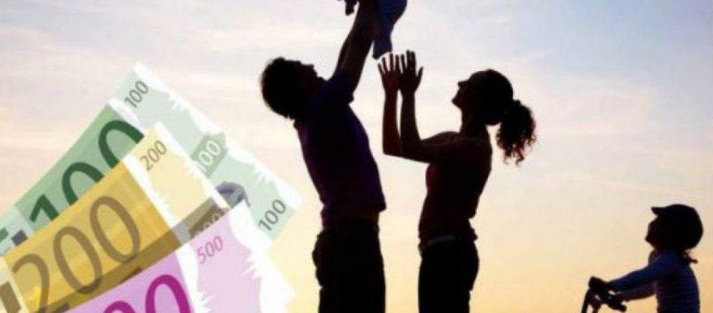 Στην Βουλή το επίδομα γέννας των 2.000 ευρώ – Αντιπαραθέσεις για την χορήγησή του