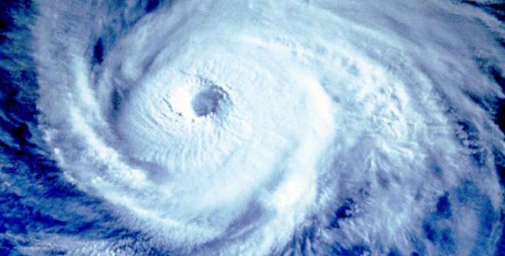 Ισχυρός αντικυκλώνας σχηματίζεται στη Δυτική Ευρώπη – Σε τιμές ρεκόρ προβλέπεται να φτάσει η ατμοσφαιρική πίεση