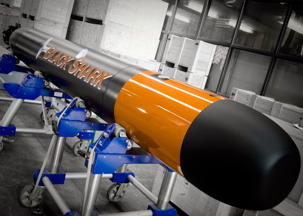Η Leonardo προσφέρει τις τορπίλες βαρέως τύπου «Black Shark» στο ΠΝ με έκπτωση 25%