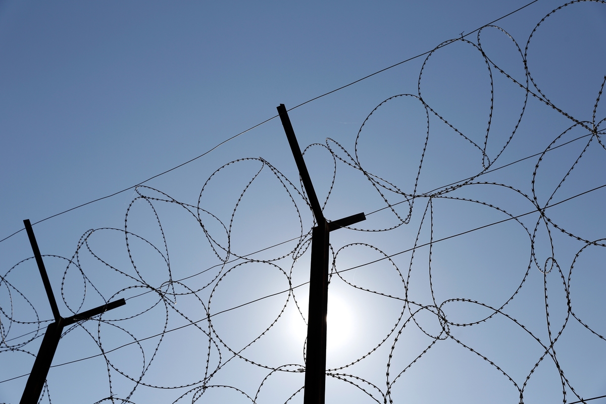 Βόλος: Φυλακισμένος κατάφερε να αποδράσει… για μια ώρα – Τον έπιασαν σε νεκροταφείο