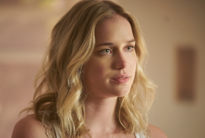 Μη βεβηλώνεις το αριστούργημα: Το Netflix μόλις «κατέστρεψε» την κορυφαία σειρά του