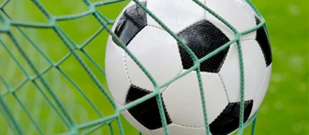 Κουίζ: Αναγνωρίζεις το θρυλικό γήπεδο της Α’ Εθνικής με το πάρκινγκ πίσω απ’ το τέρμα;