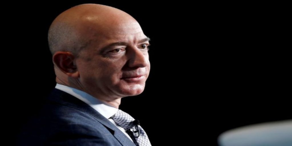 Αποκάλυψη των NYT: Ο αδελφός της εpωμένης του Μπέζος πούλησε τις ροζ φωτογραφίες τους στη National Enquirer