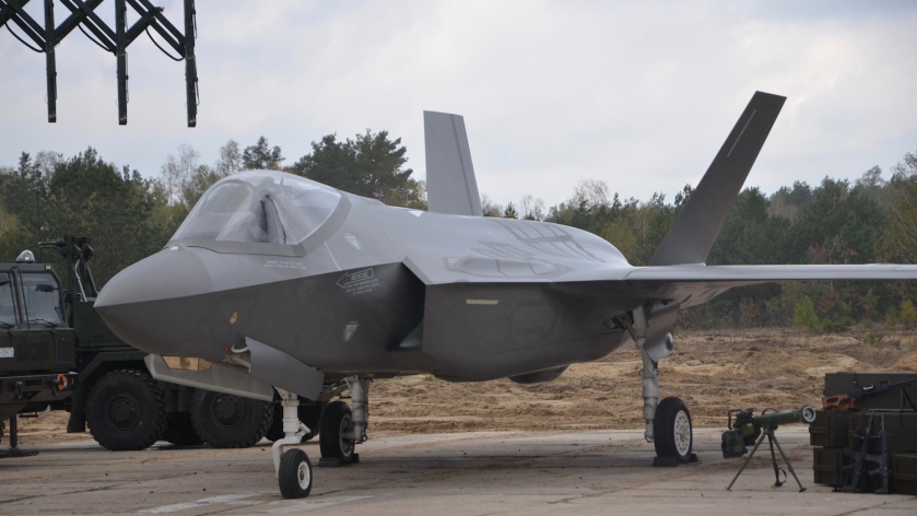 Η Πολωνία υπογράφει για τα F-35 – «crash test» με τους ρωσικούς S-400