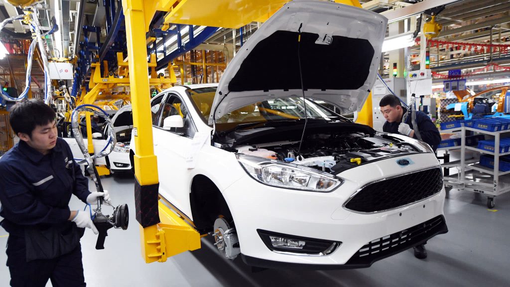 Peugeot και Citroen επαναπατρίζουν τους υπαλλήλους τους από την Κίνα λόγω του ιού