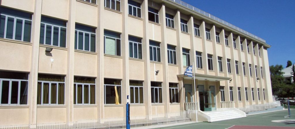 Θεσσαλονίκη: Εισαγγελία και Ασφάλεια ερευνούν το περιστατικό με τον εξαναγκασμό επτάχρονης να γλείψει τουαλέτα