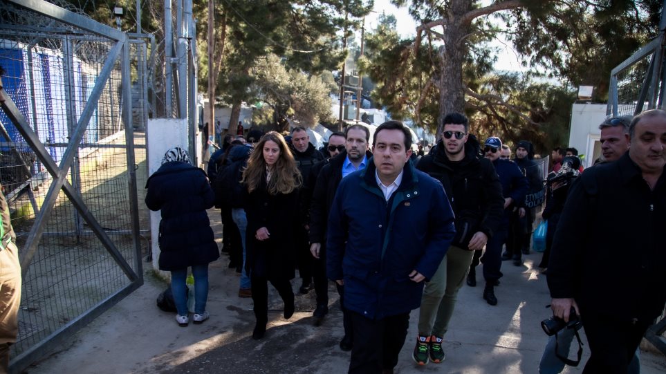 Ο Ν.Μηταράκης ανακοινώνει… ξανά ότι θα γίνουν κλειστά κέντρα και θα επιταχυνθούν οι επιστροφές στην Τουρκία