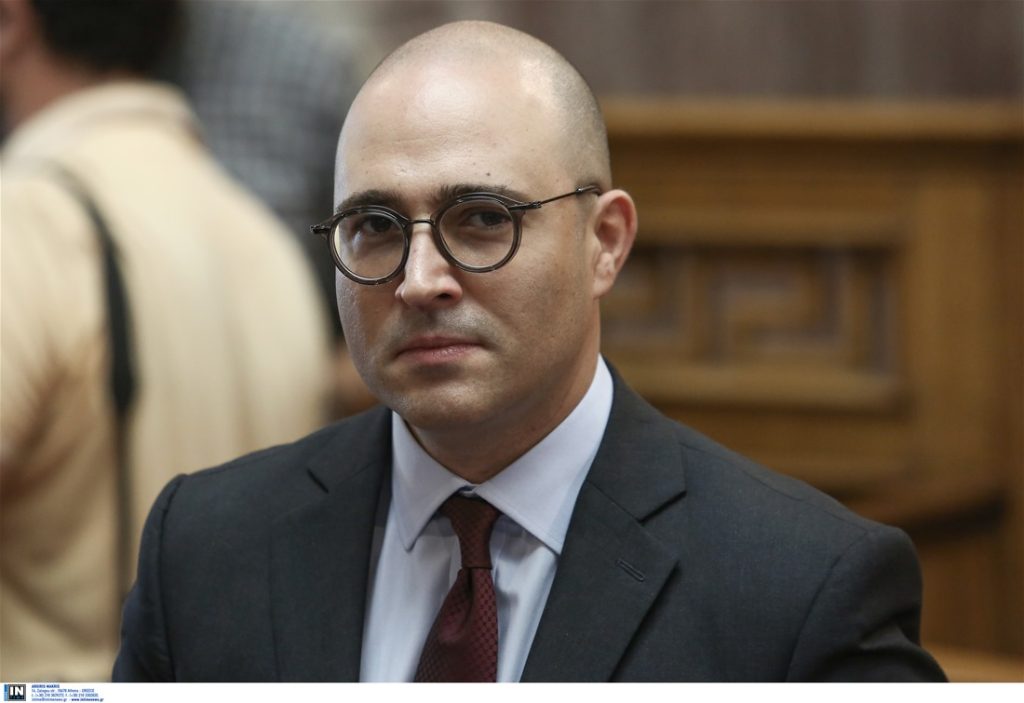 Κ.Μπογδάνος: Πήρε να παραπονεθεί για την «Ελληνοφρένεια» και κατέληξε με… εκπομπή!