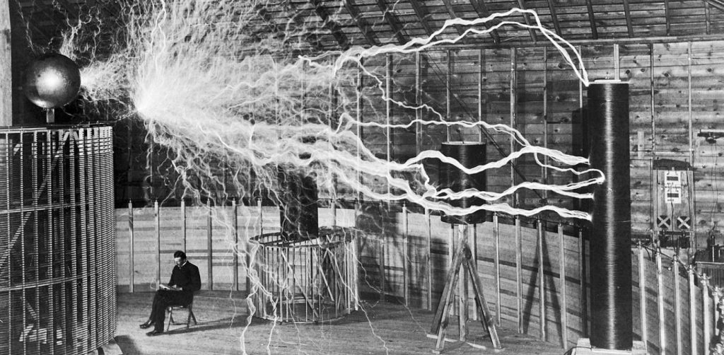 Τέσλα εναντίον Έντισον: Ο «πόλεμος» που άλλαξε την επιστήμη για πάντα (φώτο)