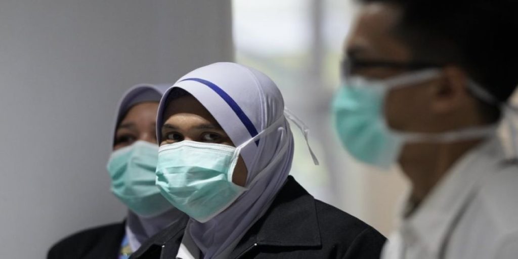 Δύο Έλληνες βρίσκονται εγκλωβισμένοι στην Κίνα –  «Δεν μπορούμε να φύγουμε» (βίντεο)