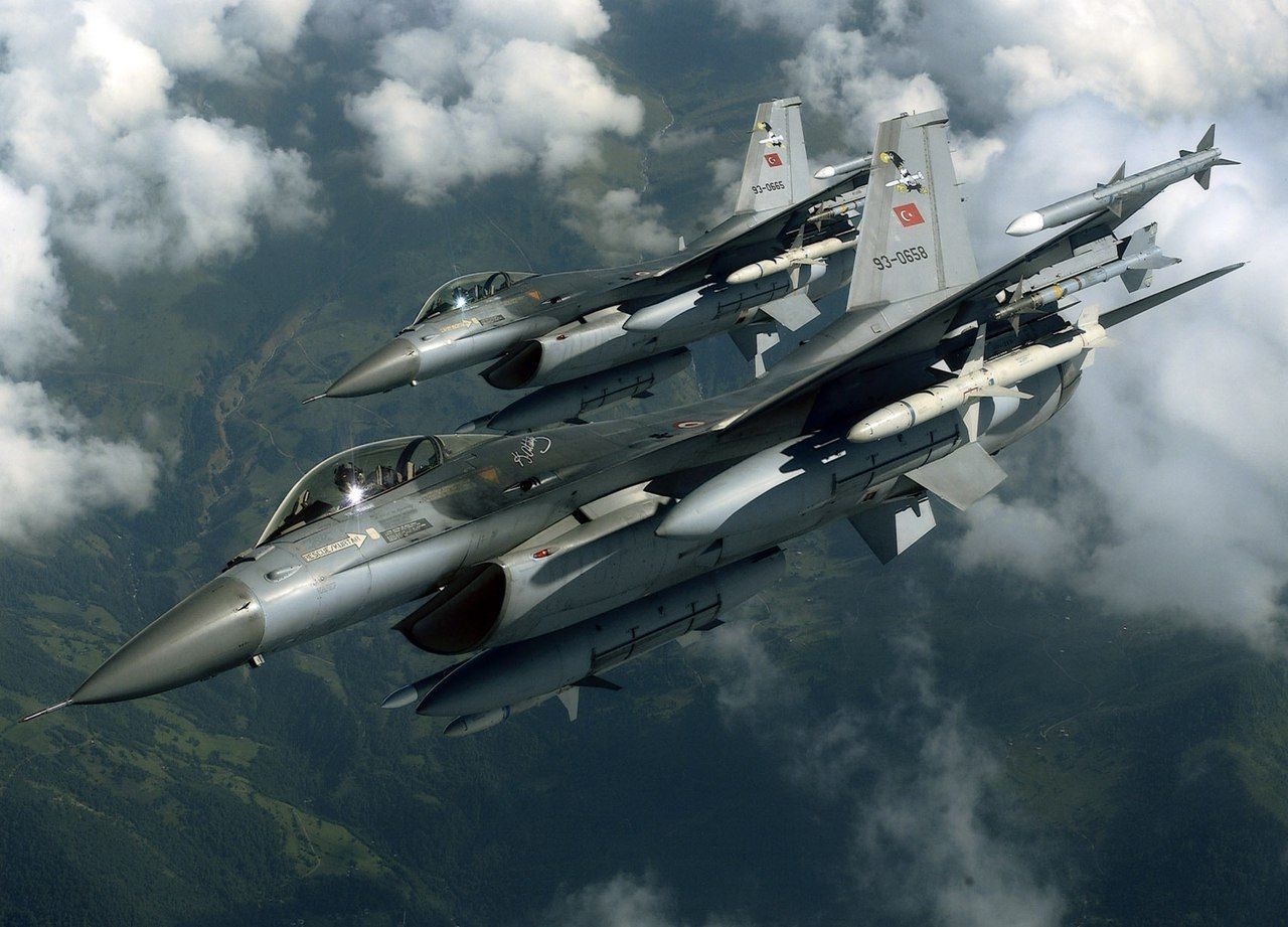 Πρόκληση: Υπερπτήσεις τουρκικών F-16 πάνω από τους Λειψούς!