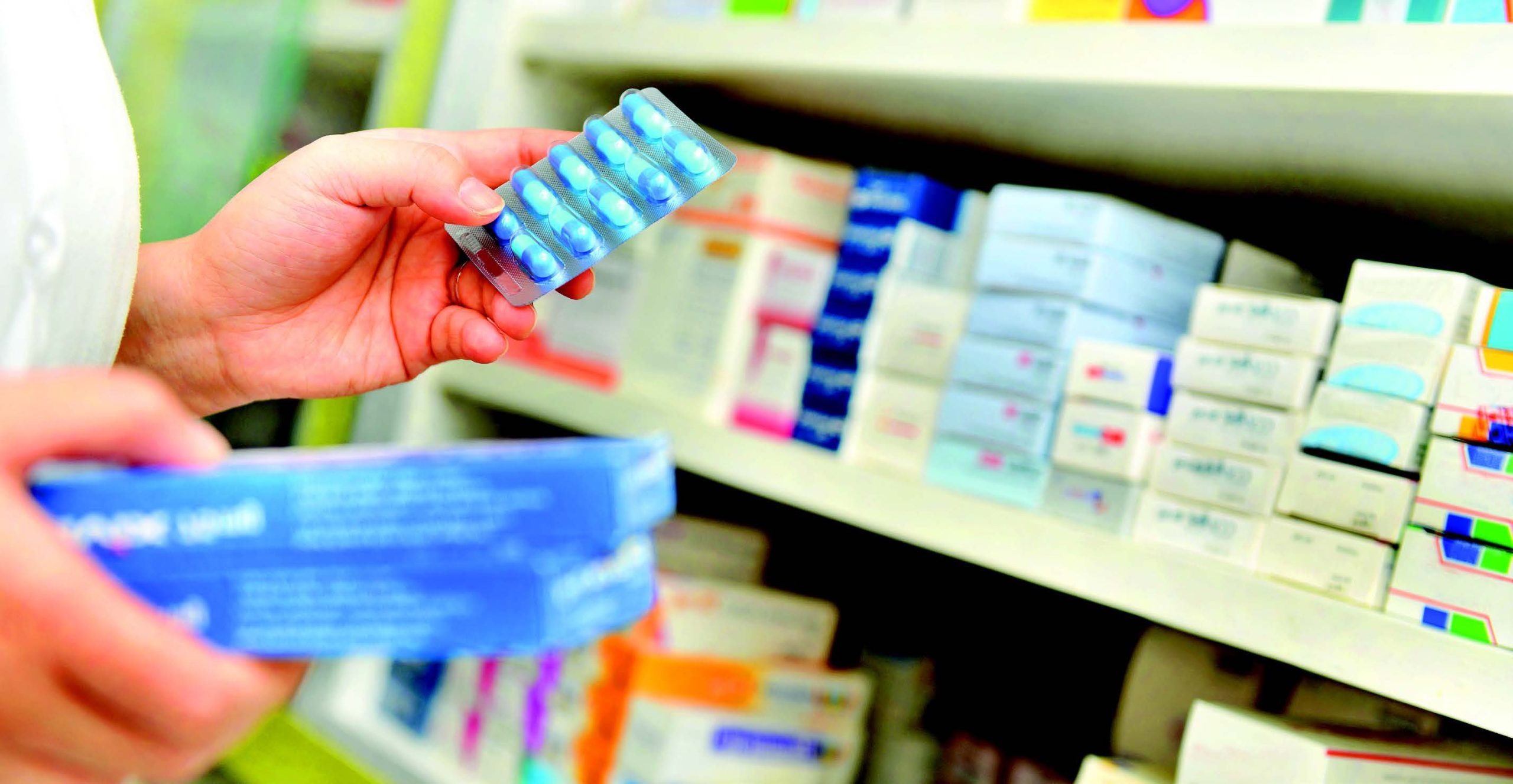 ΙΣΑ: «Αυστηρές ποινές για τους φαρμακοποιούς που χορηγούν φάρμακα χωρίς ιατρική συνταγή»