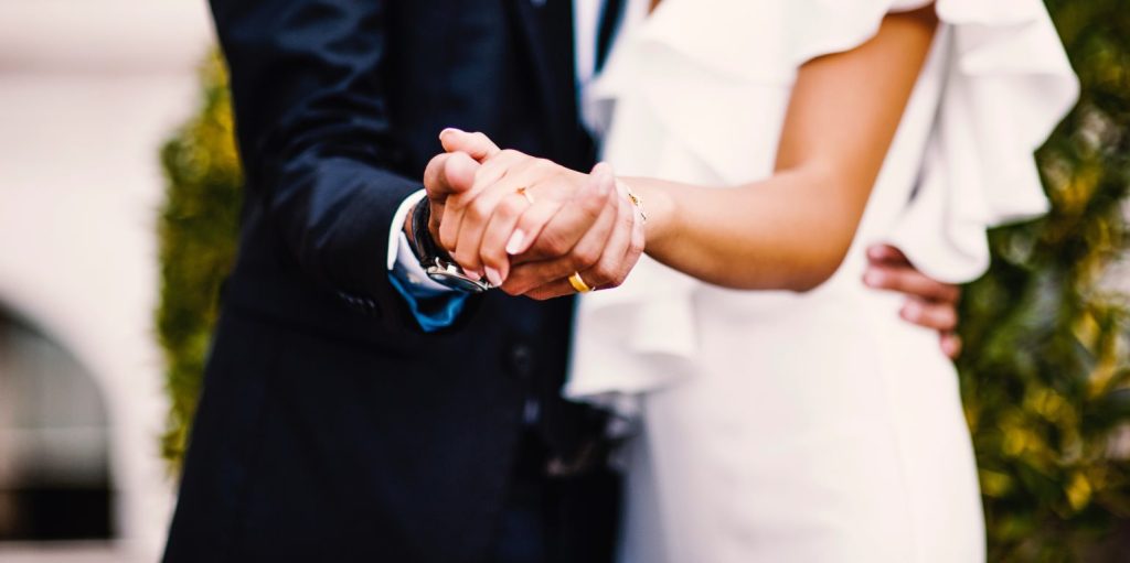 Αυτά είναι τα 2+1 ζώδια που θα παντρευτούν μέσα στο 2020