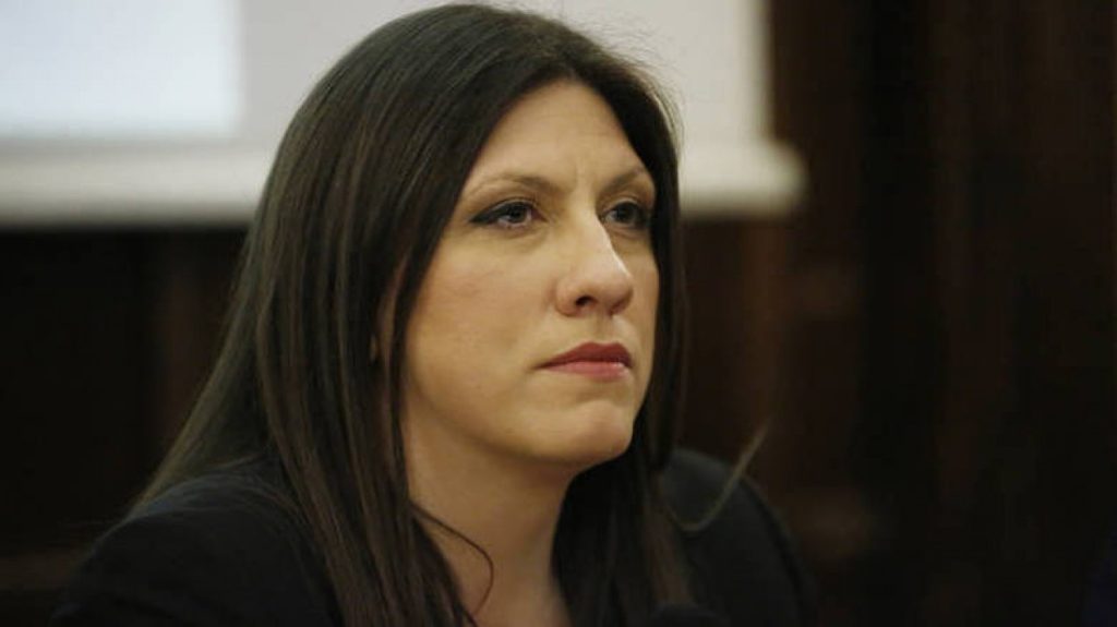 Ζ.Κωνσταντοπούλου: «Ο Κυριάκος Μητσοτάκης έδωσε τον Αλεξάντερ Βίνικ ως δωράκι στον Ε.Μακρόν»