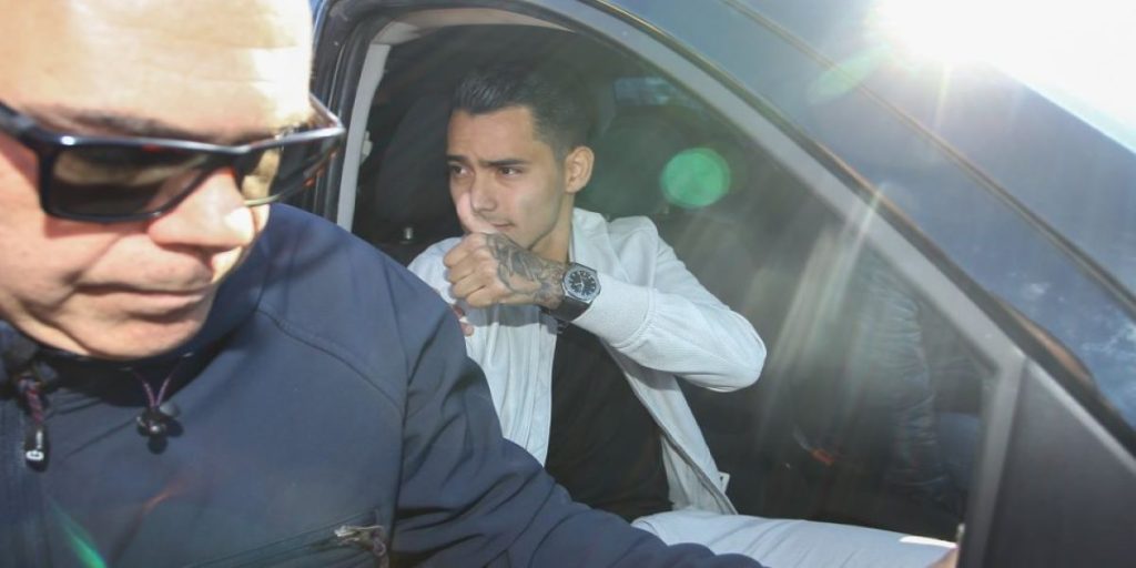 ΑΕΚ: Στην Ελλάδα ο Σέρχιο Αραούχο – «Καυτή» υποδοχή στο αεροδρόμιο (φώτο-βίντεο)