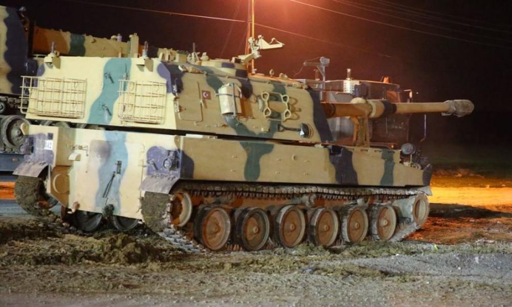 Στέλνουν στρατό οι Τούρκοι στα σύνορα με τη Συρία (φωτό)