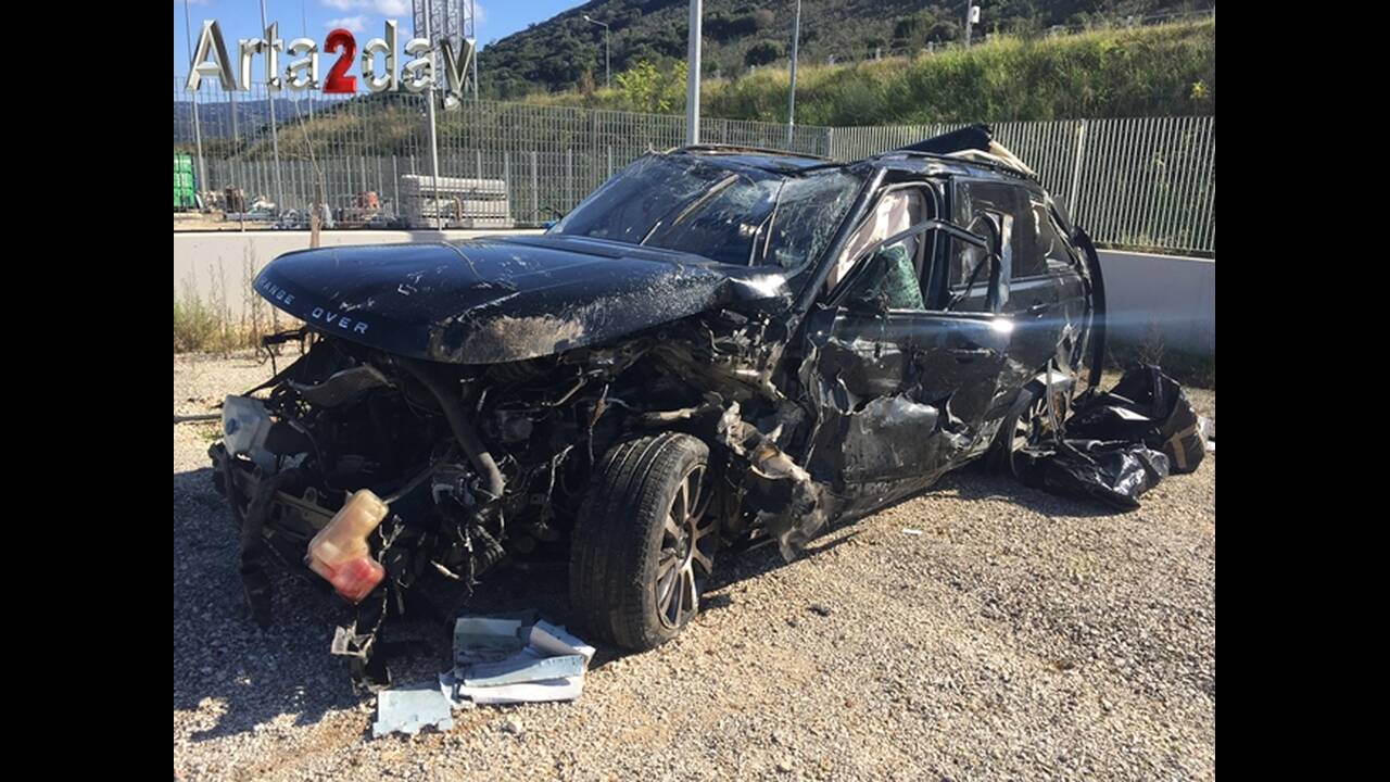 Στη δημοσιότητα βίντεο που δείχνει το αυτοκίνητο του Mr Ζαγόρι μετά το σοβαρό τροχαίο στην Ιόνια Οδό (βίντεο)