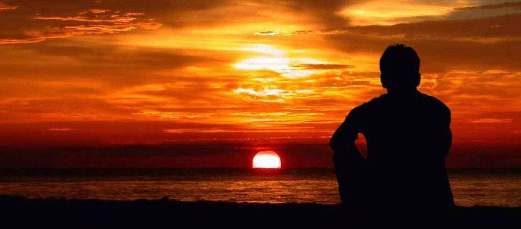 Η πλούσια χώρα με την εξελιγμένη τεχνολογία όπου το 60% του πληθυσμού υποφέρει από μοναξιά (βίντεο)