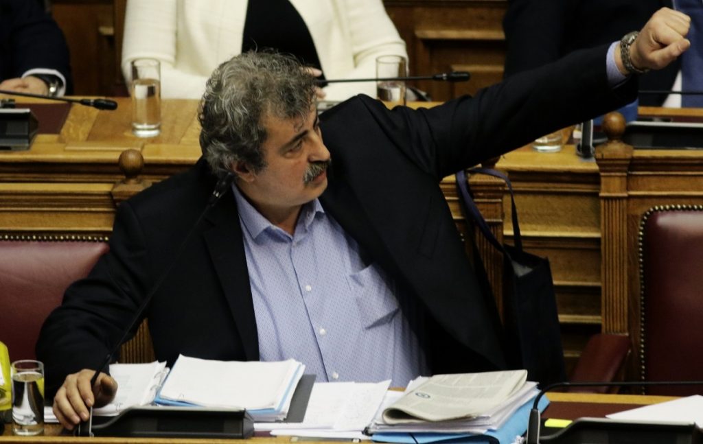 Η βαριά και ασήκωτη ζεμπεκιά του Π.Πολάκη στην Μυτιλήνη – «Η ζωή εδώ τελειώνει» (βίντεο)