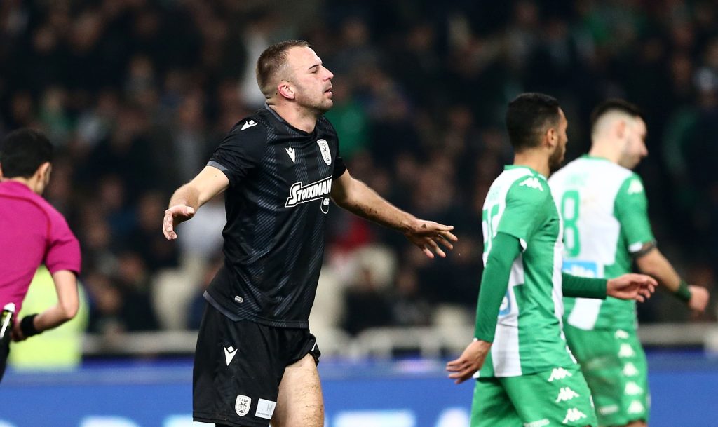 Γ. Μίσιτς: «Με χτύπησαν με ζώνη στο κεφάλι φορούσαν μαύρα» (βίντεο)