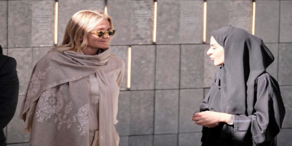 Η Μαρέβα Μητσοτάκη στο Άμπου Ντάμπι: Οι στυλιστικές της επιλογές (φώτο)