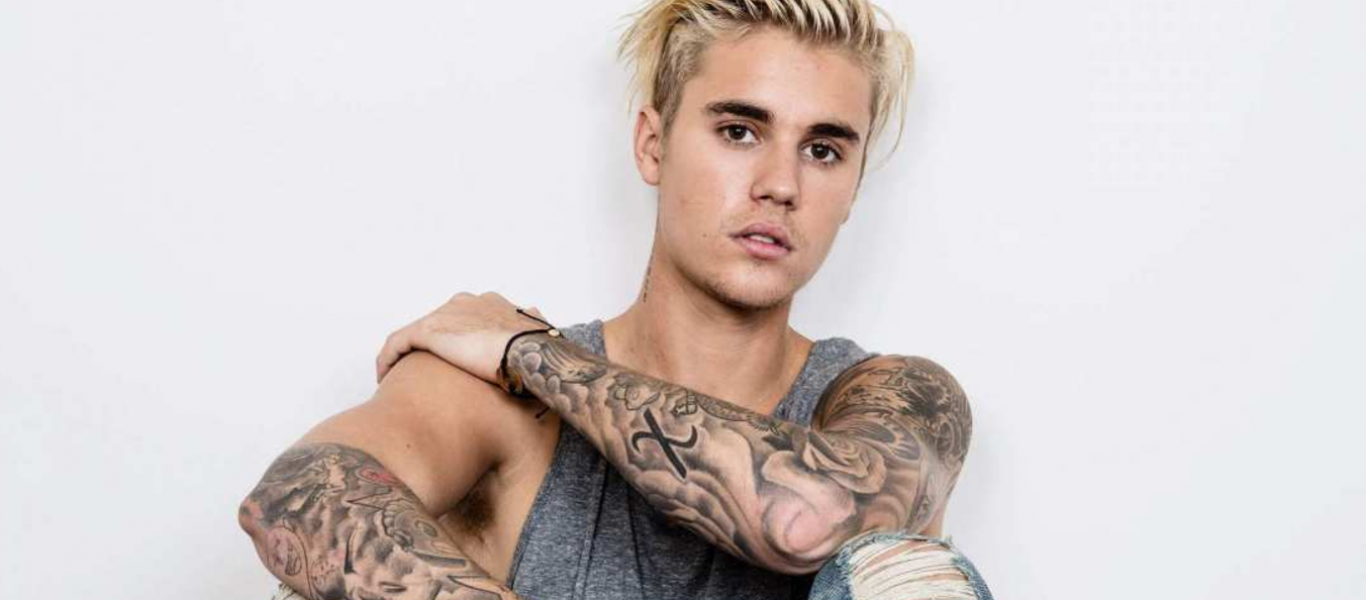 Ο Τζάστιν Μπίμπερ μίλησε για τον εθισμό του: «Ξυπνούσα και το πρώτο πράγμα που έκανα ήταν να παίρνω χάπια»