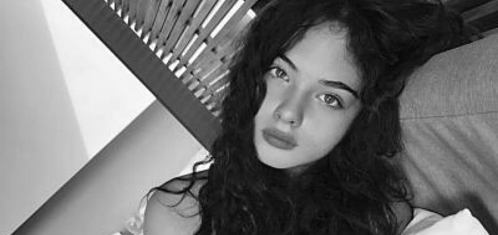 Η κόρη της Μόνικα Μπελούτσι είναι… το ίδιο εντυπωσιακή με την μητέρα της! (φώτο – βίντεο)