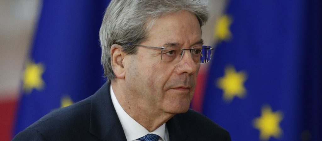 Π.Τζεντιλόνι: «Δίκαιο να ανοίξει η συζήτηση για τα πρωτογενή πλεονάσματα – Υπάρχουν οι προϋποθέσεις»