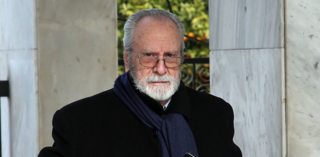 Σήμερα το «τελευταίο αντίο» στο Δημήτρη Τσούτση – Πλήθος κόσμου στην κηδεία του (φωτο)