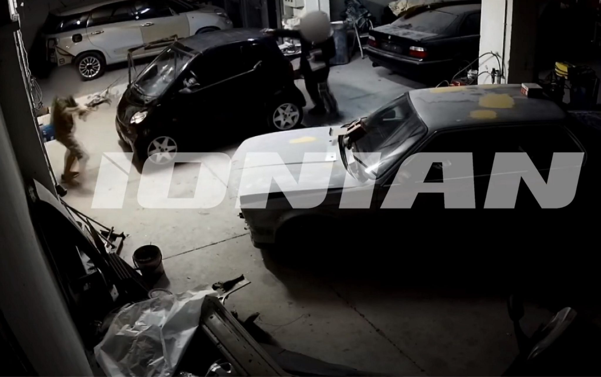 Συγκλονίζει το βίντεο της δολοφονίας του 41χρονου στην Πάτρα – Καρέ-καρέ η αγωνιώδης προσπάθεια του να σωθεί