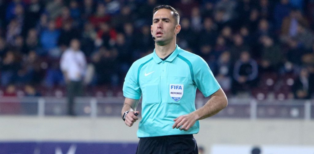 Χτύπησε ο Τ. Παπαπέτρου – Αλλάζουν διαιτητή στο Λαμία – Λάρισα