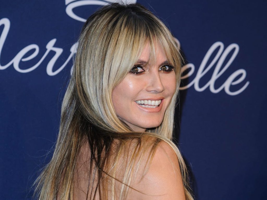 Το προκλητικό βίντεο της Heidi Klum που προκάλεσε «σεισμό» στο Instagram – Χωρίς ρούχα στο δωμάτιό της (βίντεο)